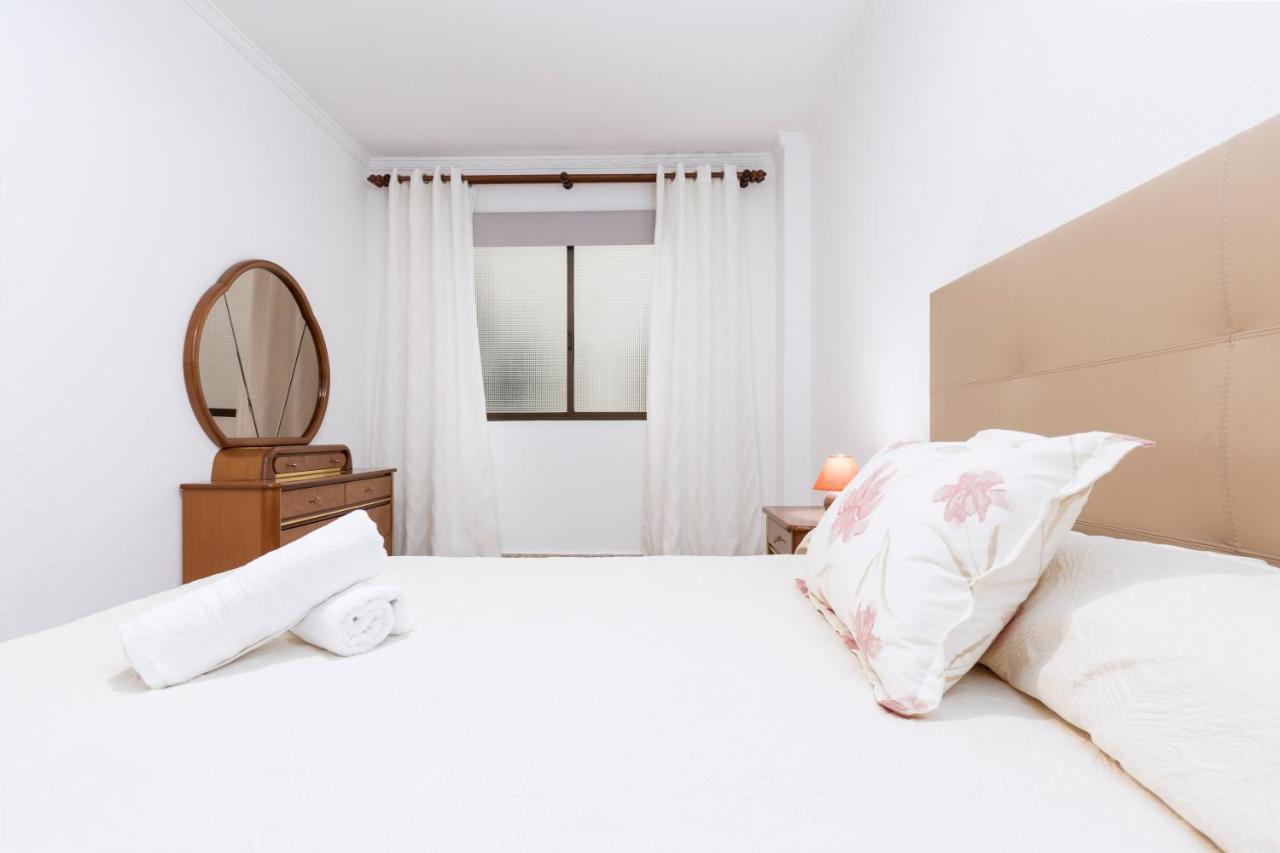 Home2Book Cozy Apt Near The Beach In กราน ตาราฮาล ภายนอก รูปภาพ